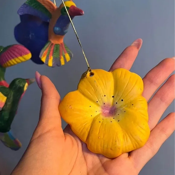 Colorful Hand-Painted Hummingbird Wind Chime - Picture 8 of 9